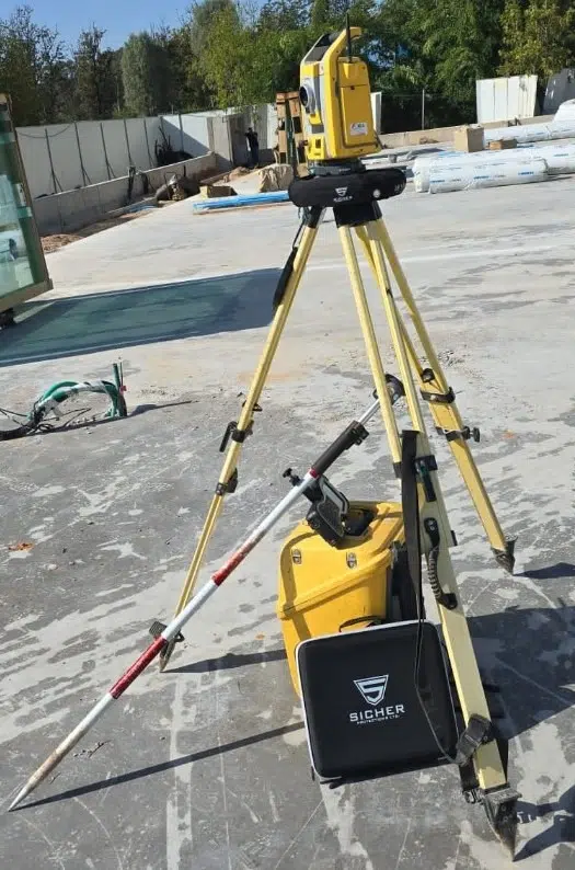 MiniPro Airbag Protection for tripod Total Stations.